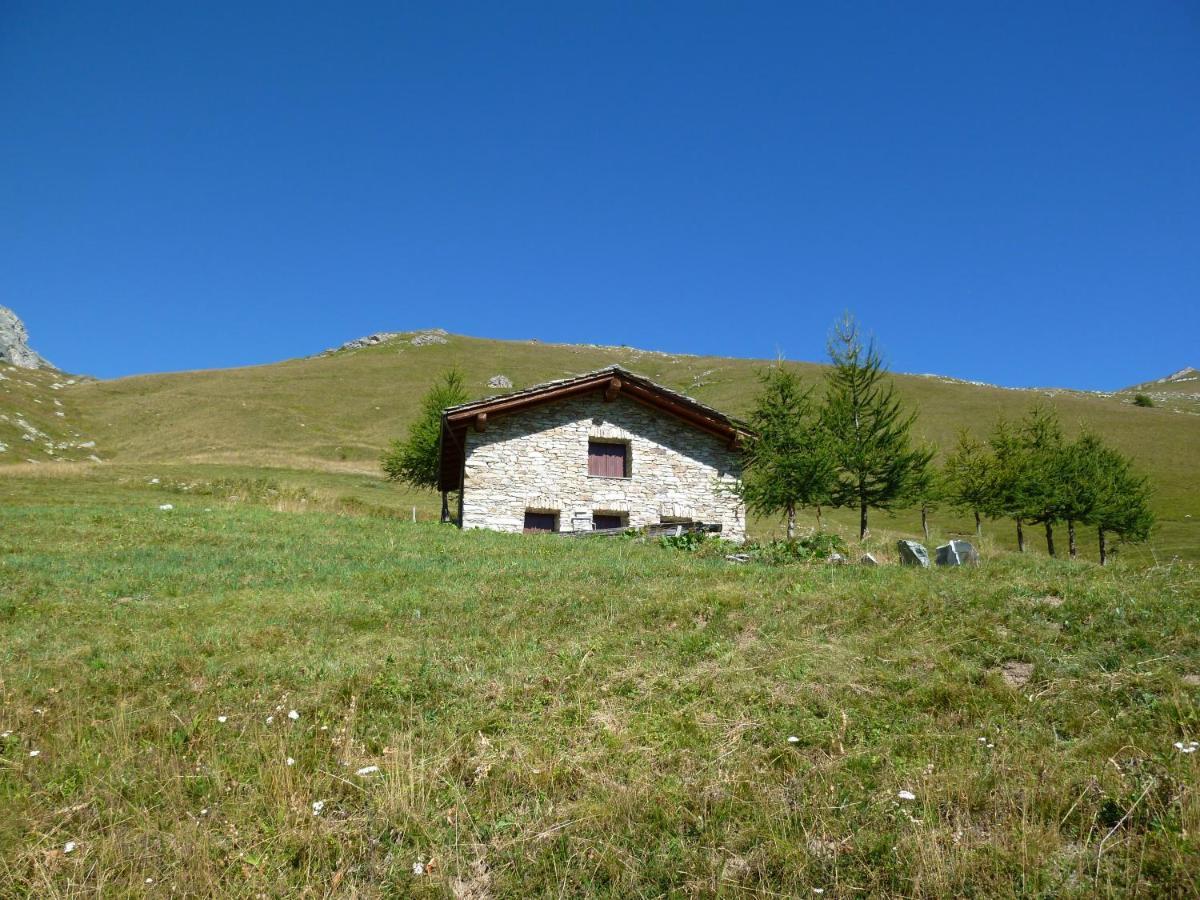 La Buneta Macra Exterior photo